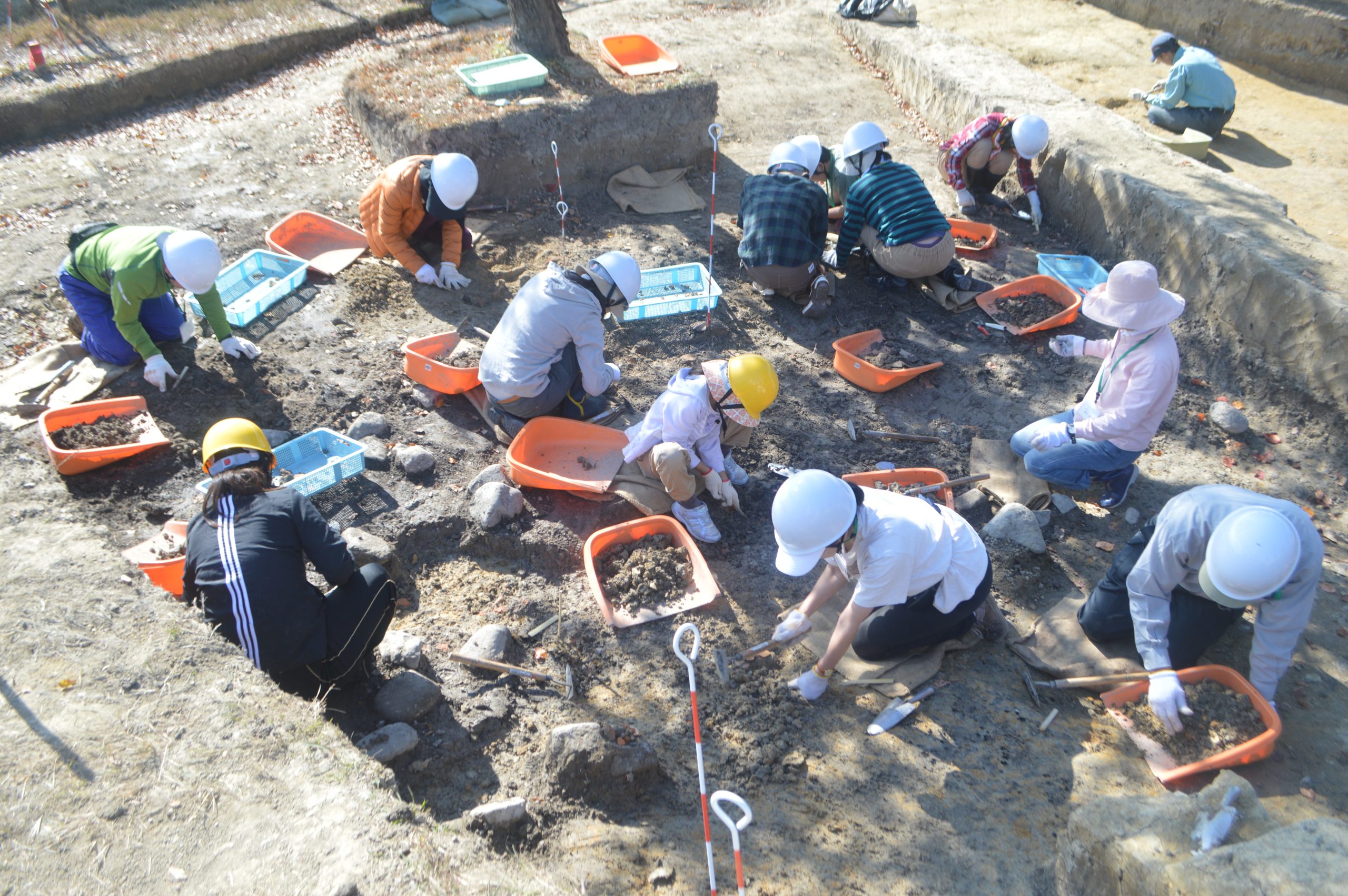 2020年度　志段味古墳群の発掘調査体験イメージ1